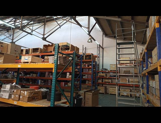 486M² WAREHOUSE TO LET IN MAITLAND